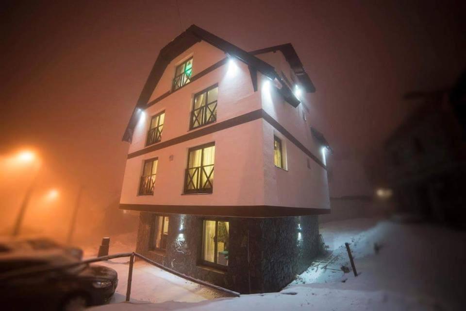 Drugarska Prica-Lana Hotell Jahorina Eksteriør bilde
